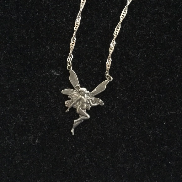 Modcloth Jewelry - 🧚‍♂️Fairy necklace sterling silver